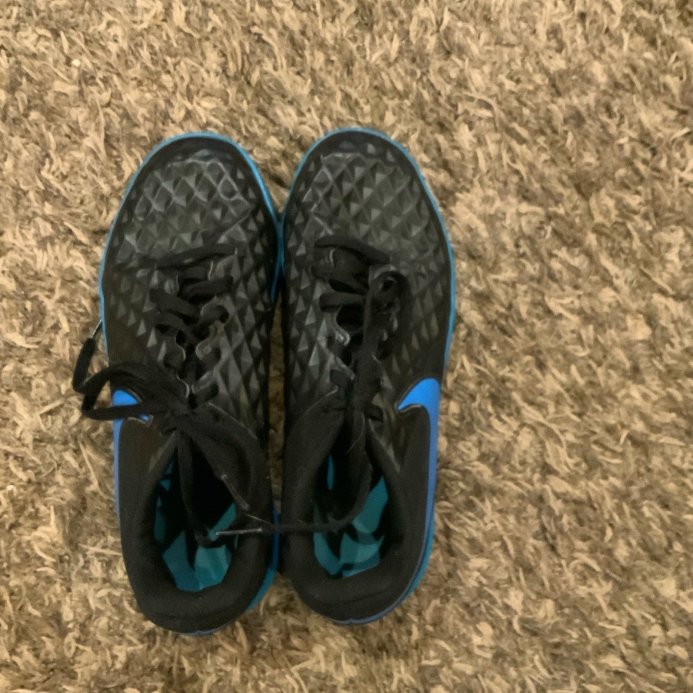 Nike Kids Black and Blue Sneakers